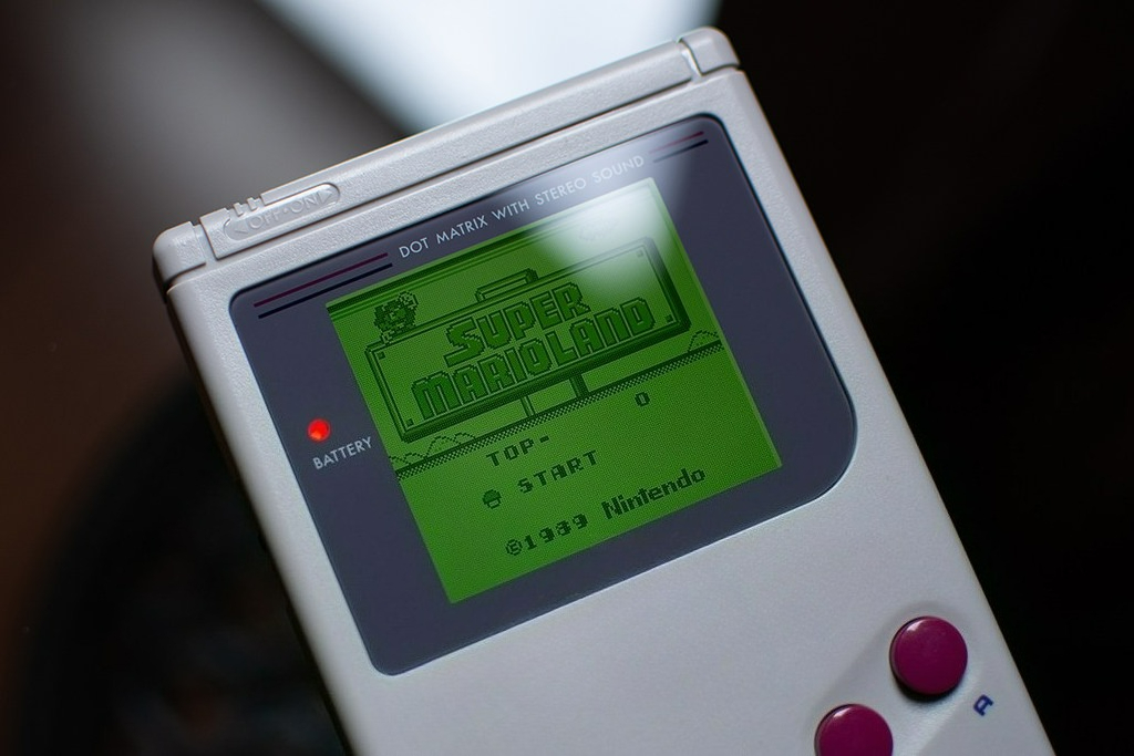 Japanse originele Game Boy DMG - Retro Handheld Console recensie en prijs