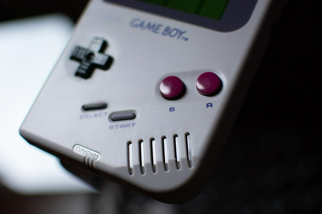 Japanse originele Game Boy DMG - Retro Handheld Console recensie en prijs